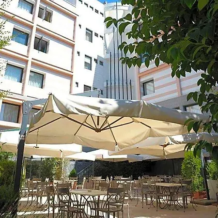 מלון Svevo 4*