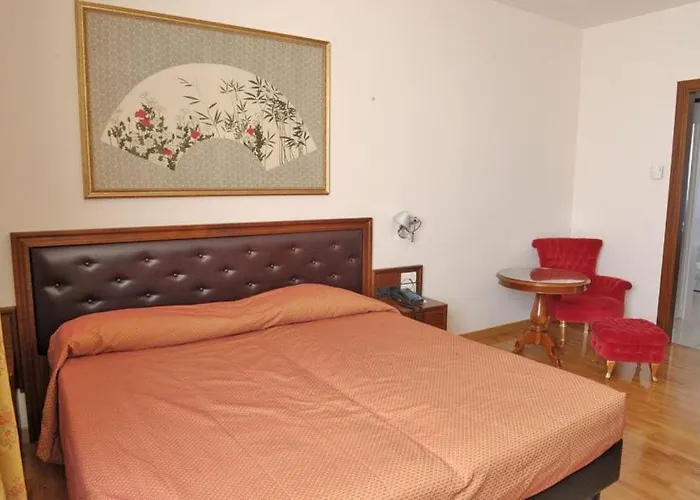 Svevo 4* Gioia Del Colle